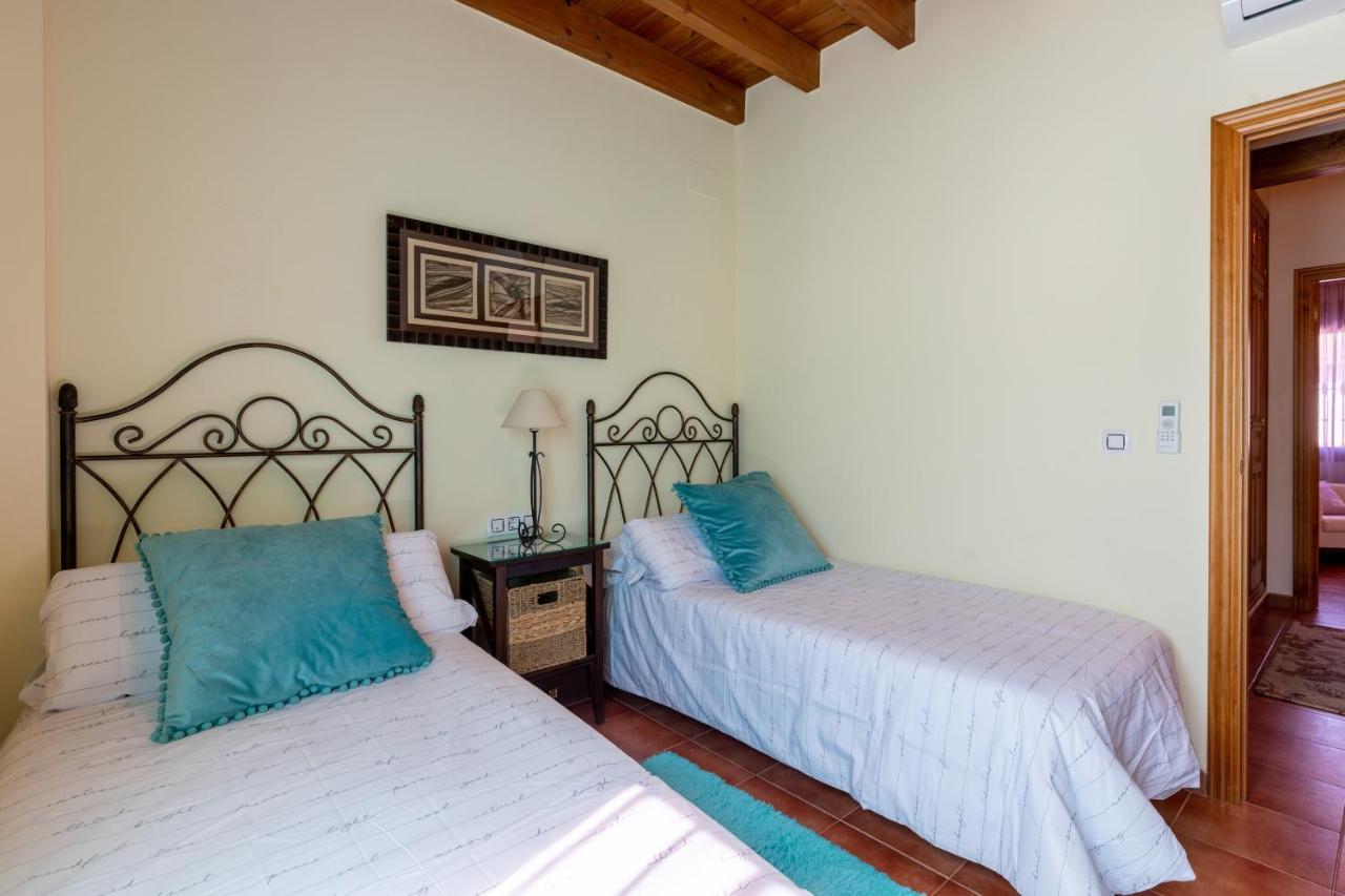 Vll Vivienda Rural A Las Puertas De Donana Villamanrique De La Condesa Eksteriør billede